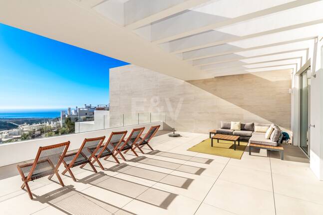 Duplex-Penthouse mit atemberaubendem Meerblick in Palo Alto