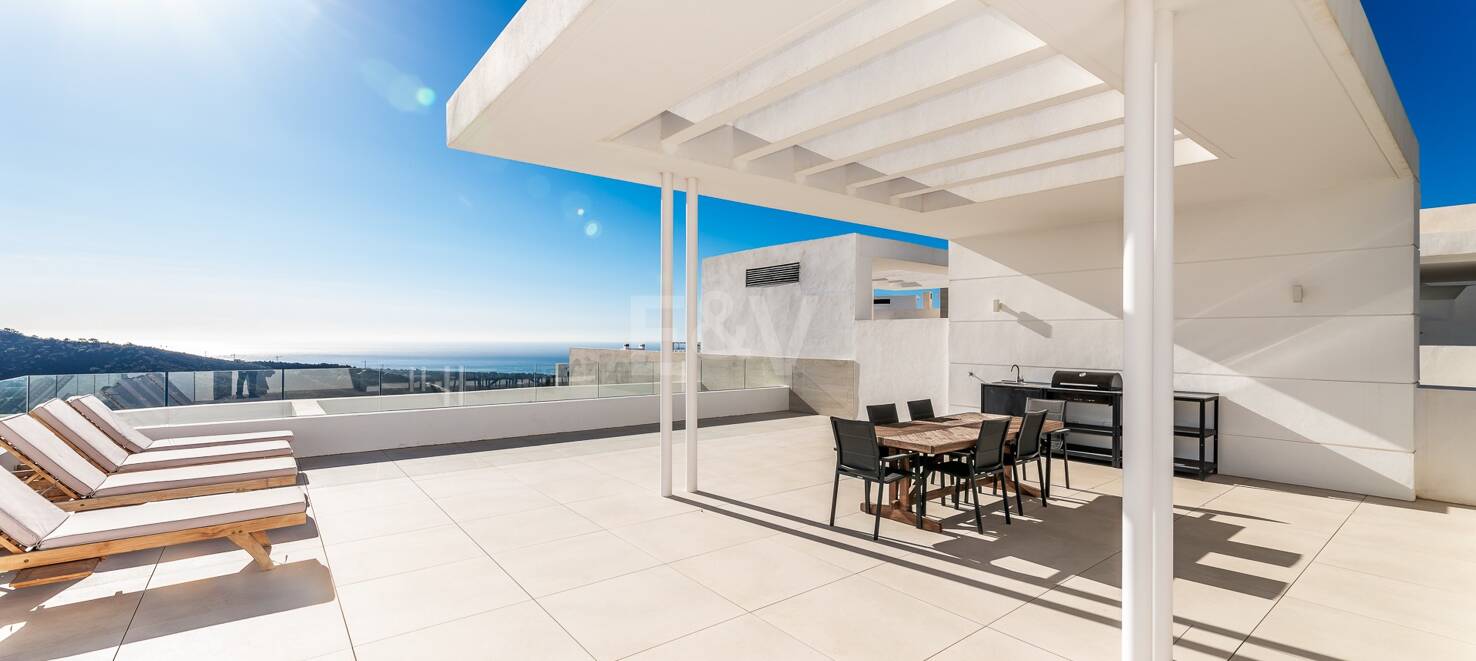Duplex Penthouse with Stunning Sea views in Palo Alto