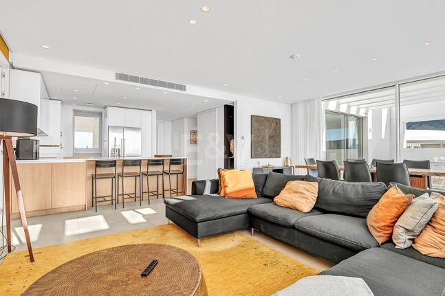 Duplex-Penthouse mit atemberaubendem Meerblick in Palo Alto