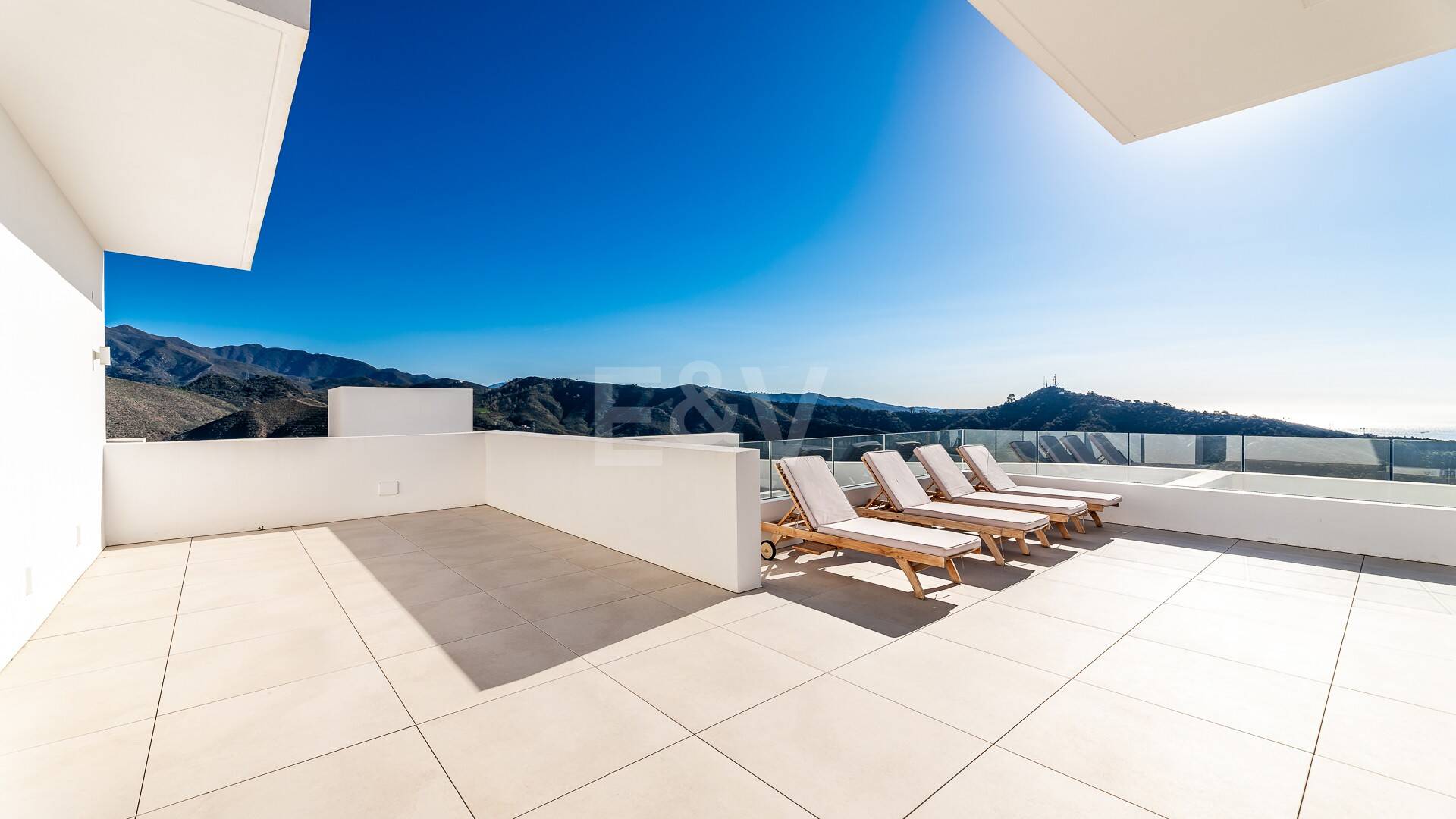 Duplex Penthouse med fantastisk havsutsikt i Palo Alto