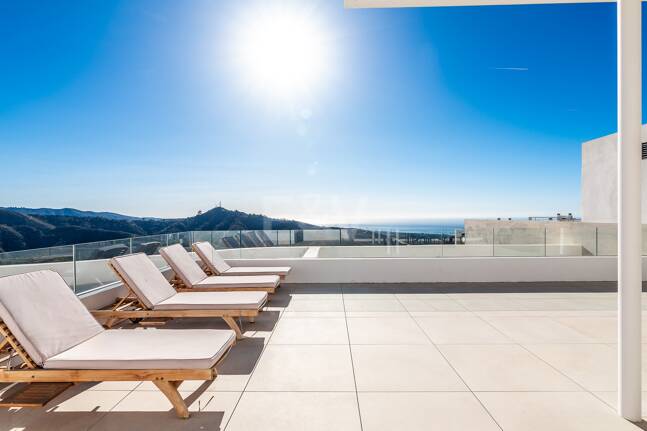 Duplex-Penthouse mit atemberaubendem Meerblick in Palo Alto