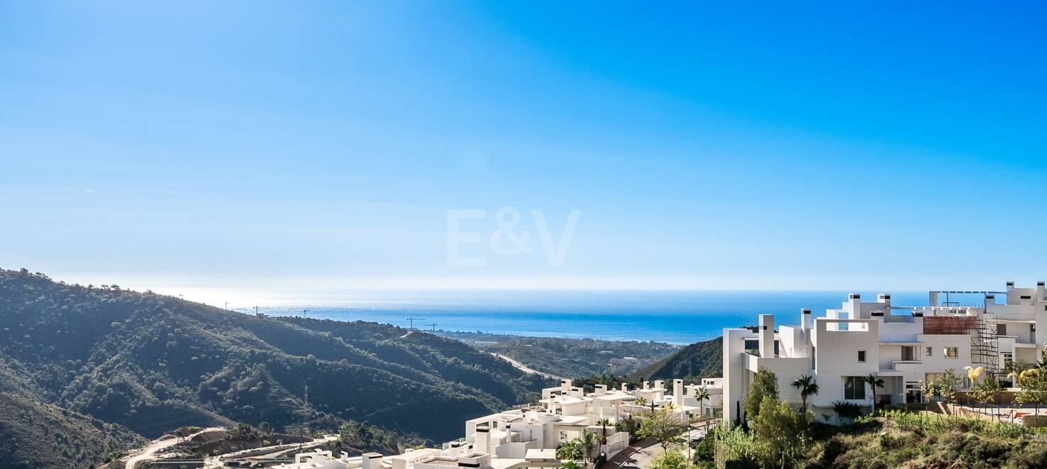 Duplex Penthouse with Stunning Sea views in Palo Alto