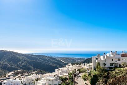 Duplex-Penthouse mit atemberaubendem Meerblick in Palo Alto