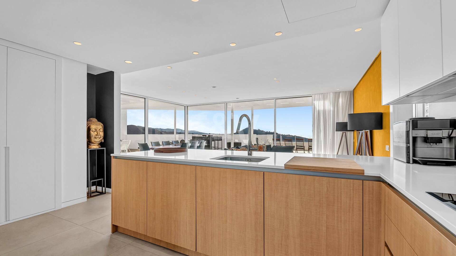 Duplex Penthouse med fantastisk havsutsikt i Palo Alto