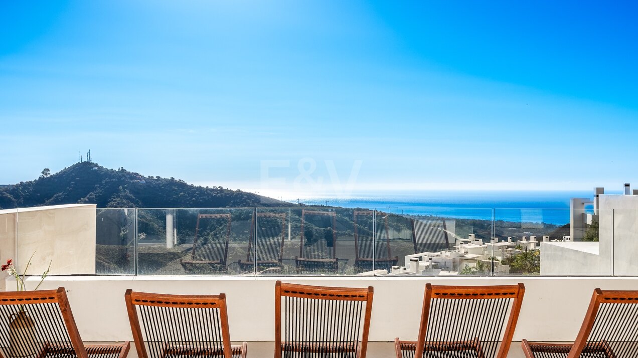 Duplex-Penthouse mit atemberaubendem Meerblick in Palo Alto