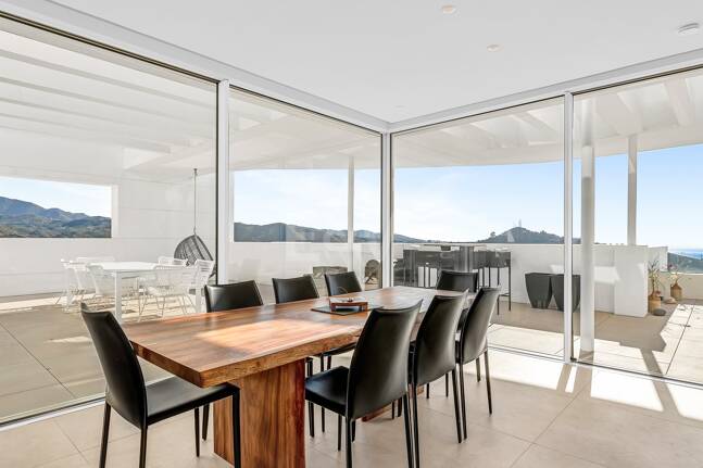 Duplex-Penthouse mit atemberaubendem Meerblick in Palo Alto