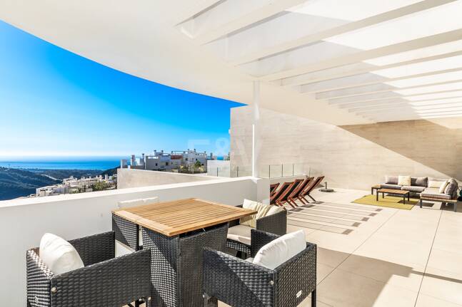 Duplex-Penthouse mit atemberaubendem Meerblick in Palo Alto