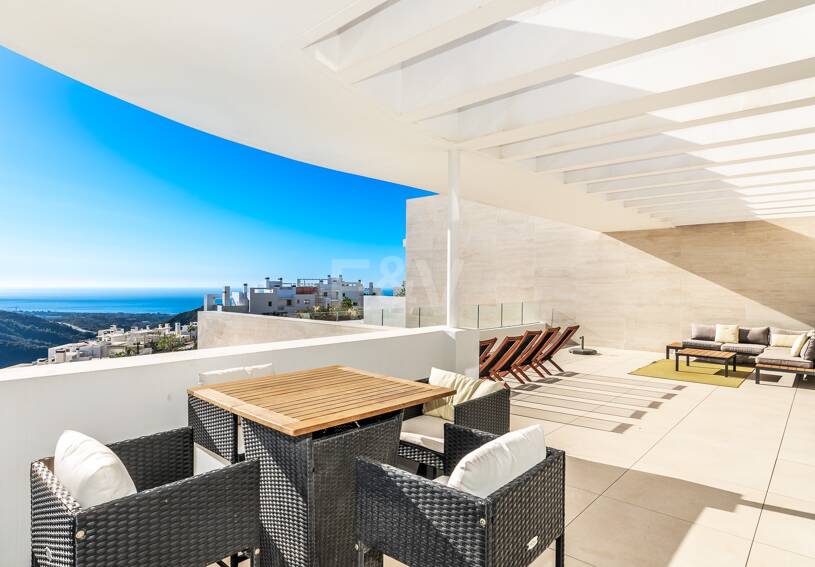 Duplex-Penthouse mit atemberaubendem Meerblick in Palo Alto