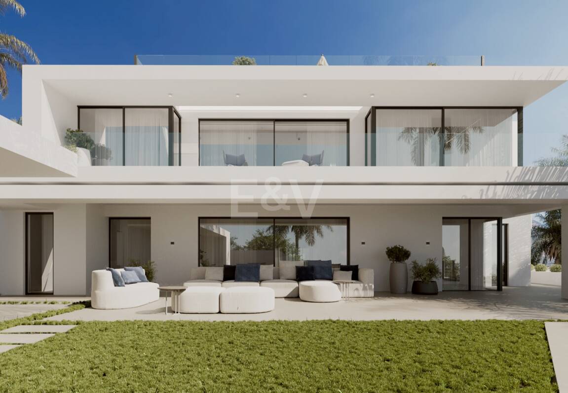 Preciosa villa en la prestigiosa zona de Cascada de Camoján