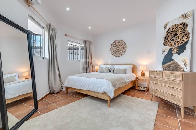 5 bedroom villa 400m from the beach. Prices from 8,500€/week