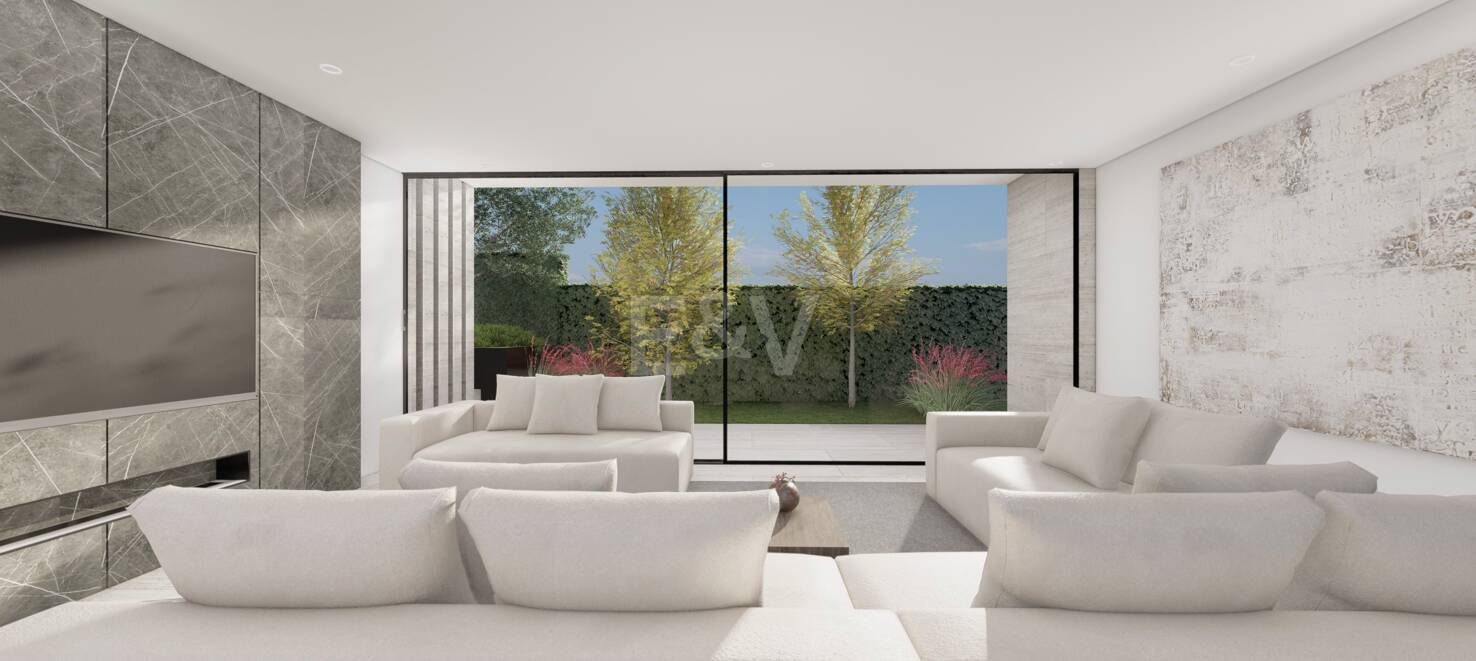 Villa under Construction in Puerto Banus close to the Beach