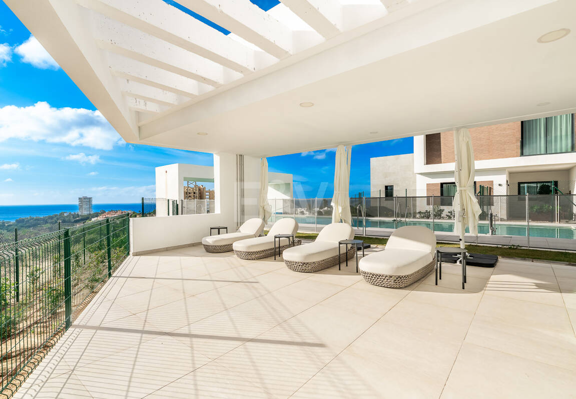 Meilleure propriété dans un développement exclusif à Rio Real avec des vues panoramiques ouvertes