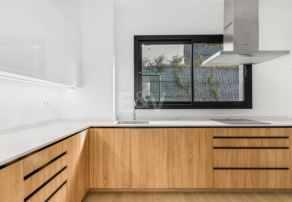 Meilleure propriété dans un développement exclusif à Rio Real avec des vues panoramiques ouvertes