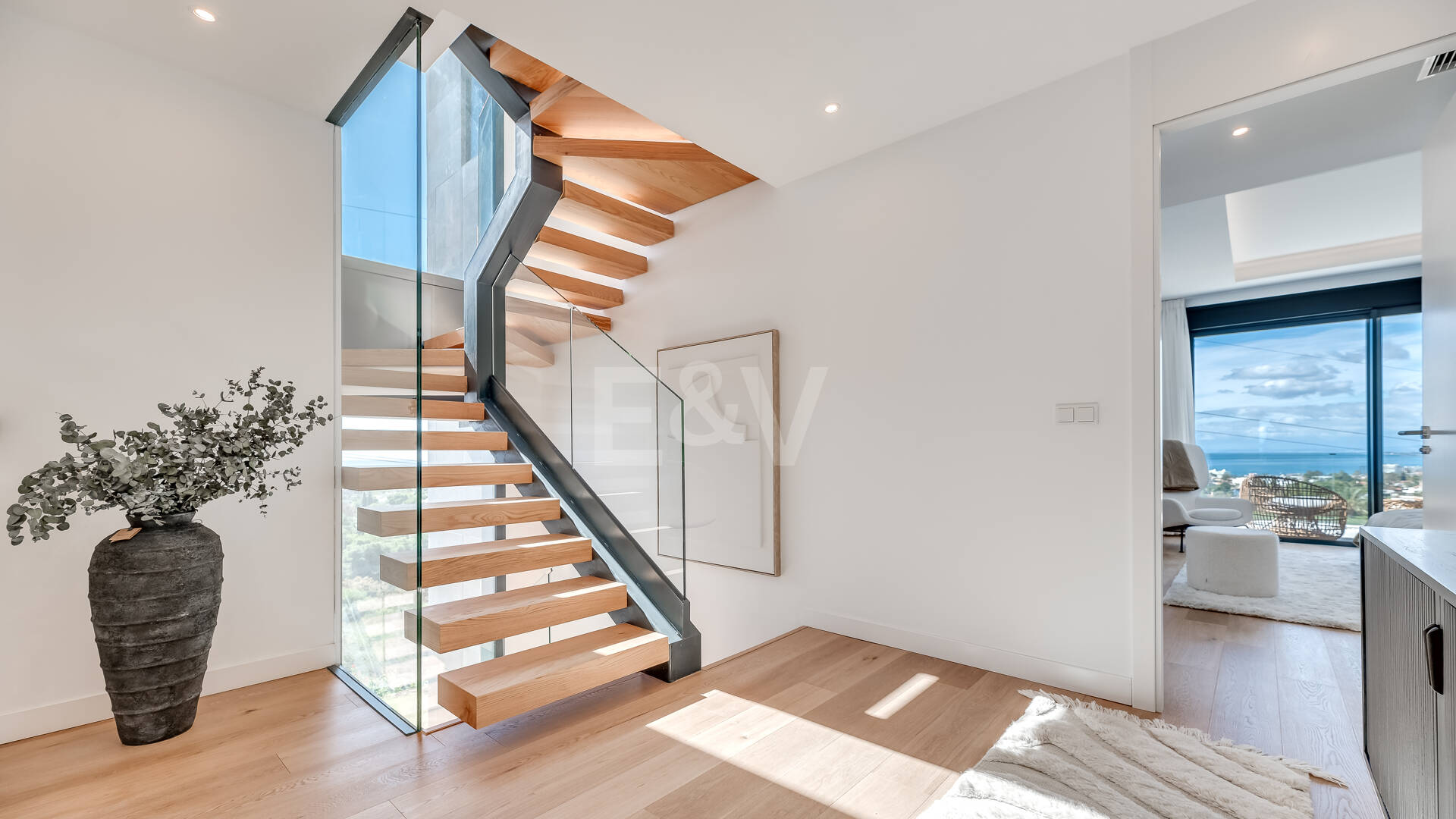 Meilleure propriété dans un développement exclusif à Rio Real avec des vues panoramiques ouvertes