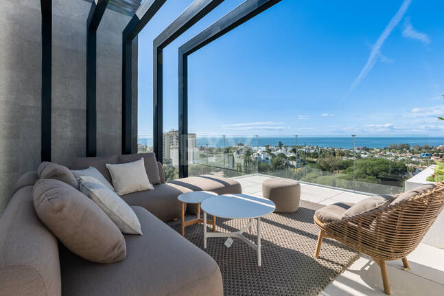 Meilleure propriété dans un développement exclusif à Rio Real avec des vues panoramiques ouvertes