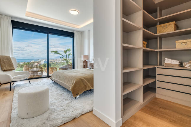 Meilleure propriété dans un développement exclusif à Rio Real avec des vues panoramiques ouvertes