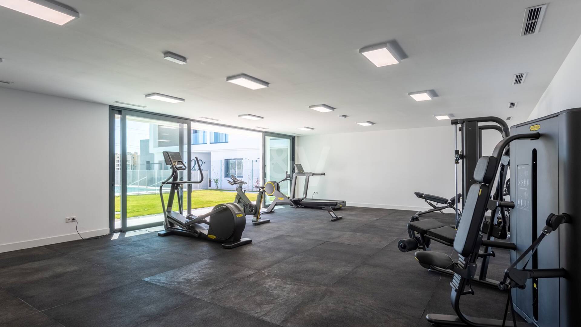 La mejor propiedad en una urbanización exclusiva en Río Real con vistas panorámicas abiertas