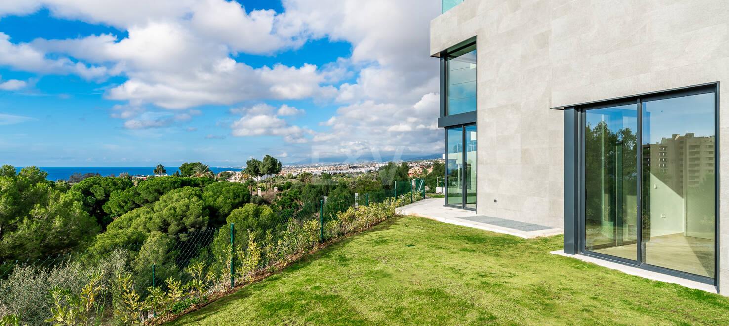 Meilleure propriété dans un développement exclusif à Rio Real avec des vues panoramiques ouvertes