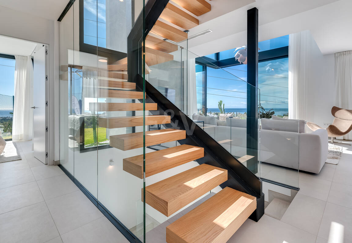 Meilleure propriété dans un développement exclusif à Rio Real avec des vues panoramiques ouvertes