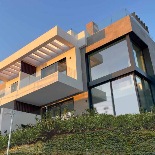 Meilleure propriété dans un développement exclusif à Rio Real avec des vues panoramiques ouvertes