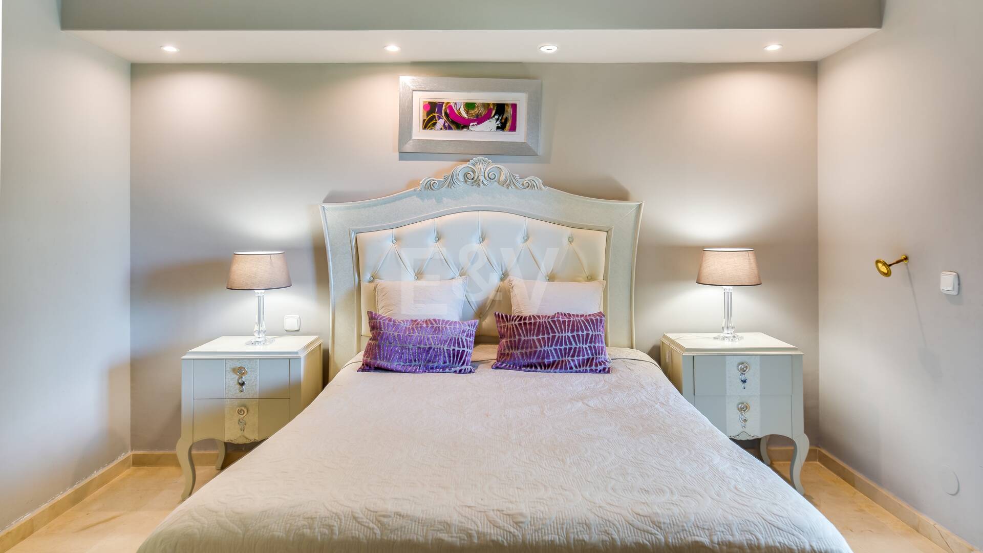 El Paraiso Alto: Elegant villa med golf och havsutsikt