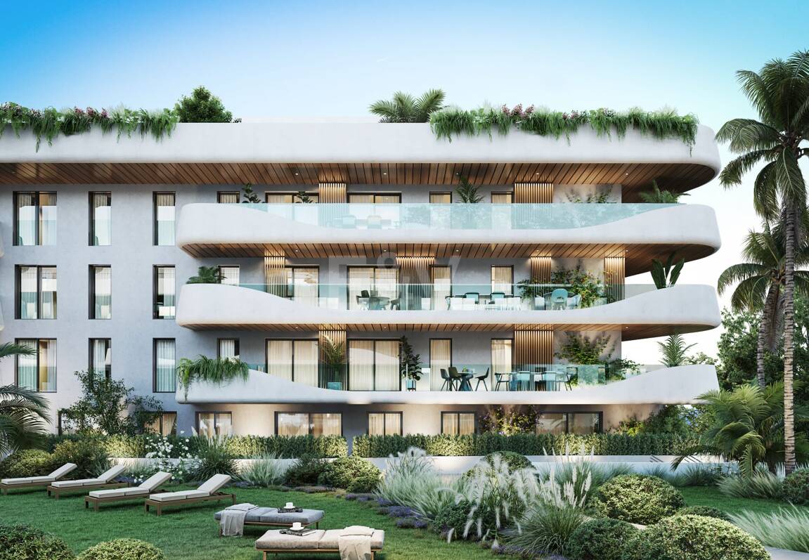 Magnifique appartement de coin à San Pedro Beach dans le Luxueux développement hors plan