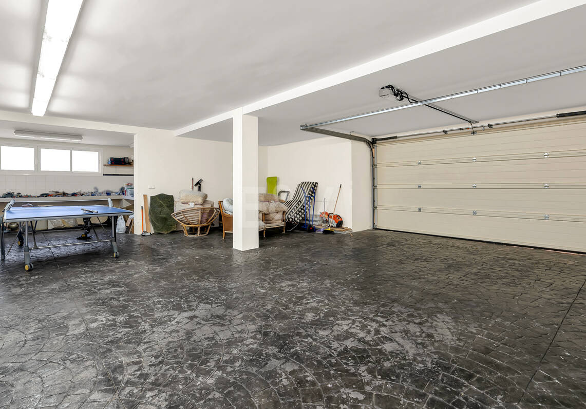 Refuge of Luxury with Mediterranean Elegance
