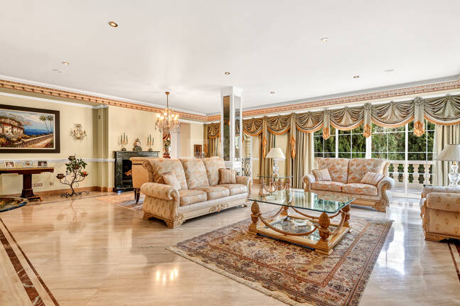 En flykting av lyx med medelhavselegans