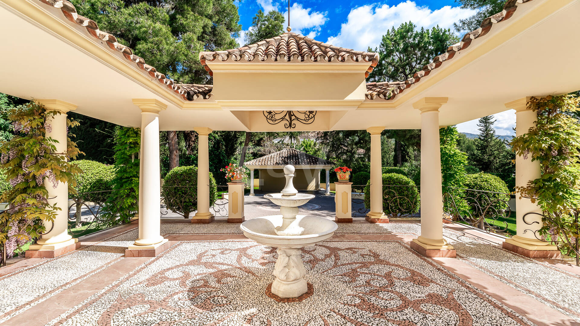 En flykting av lyx med medelhavselegans