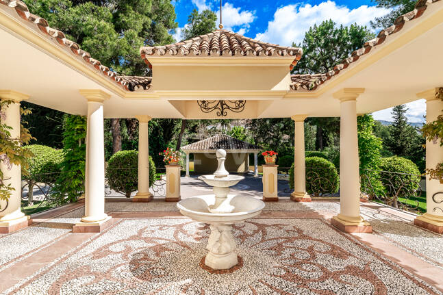 En flykting av lyx med medelhavselegans