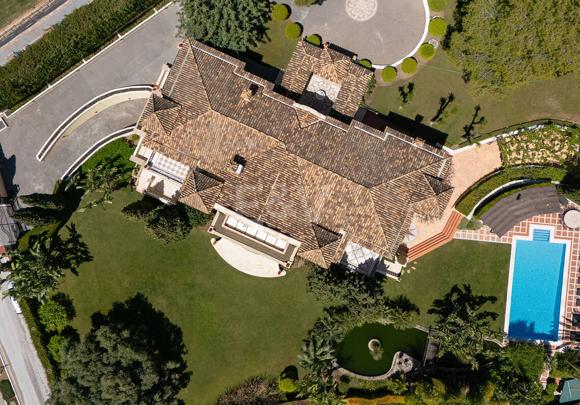 Refuge of Luxury with Mediterranean Elegance