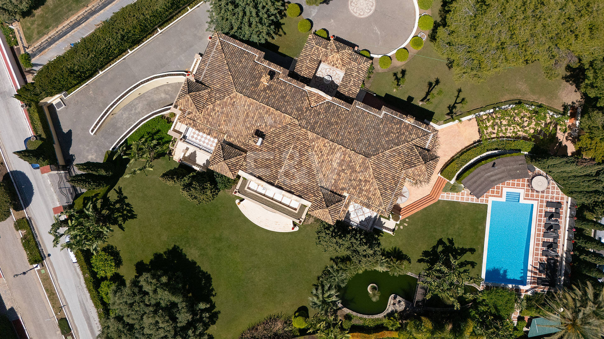 Un refugio de lujo con elegancia mediterránea en Sierra Blanca