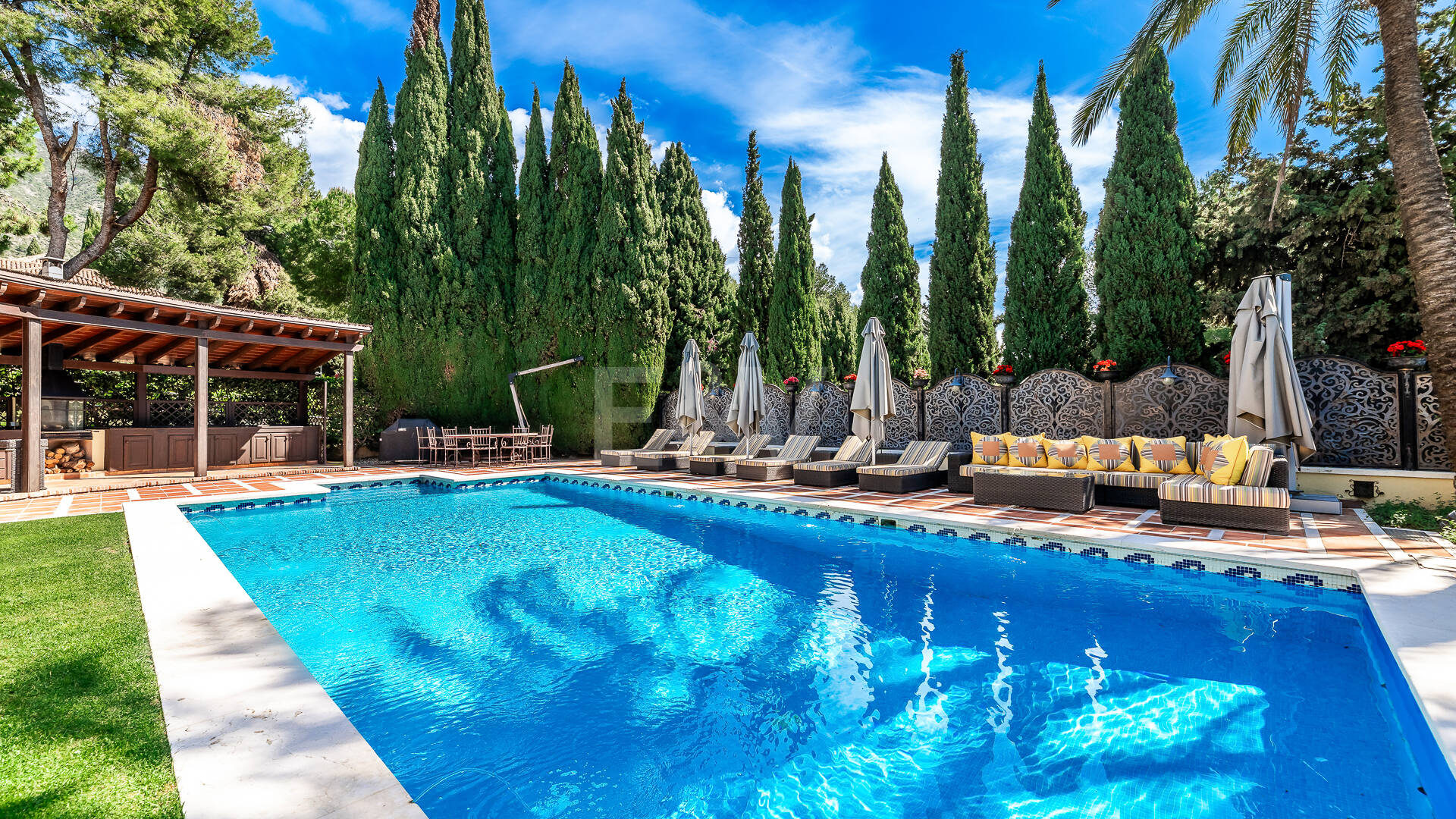 En flykting av lyx med medelhavselegans