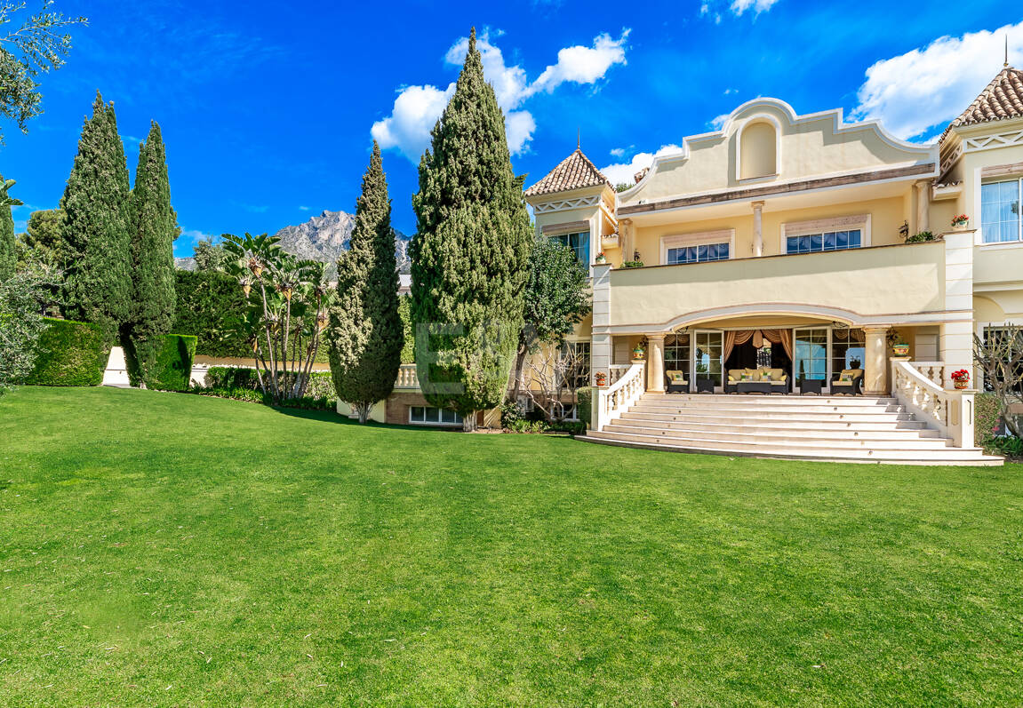 En flykting av lyx med medelhavselegans