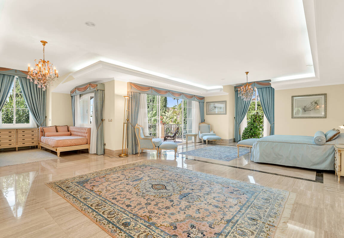 En flykting av lyx med medelhavselegans