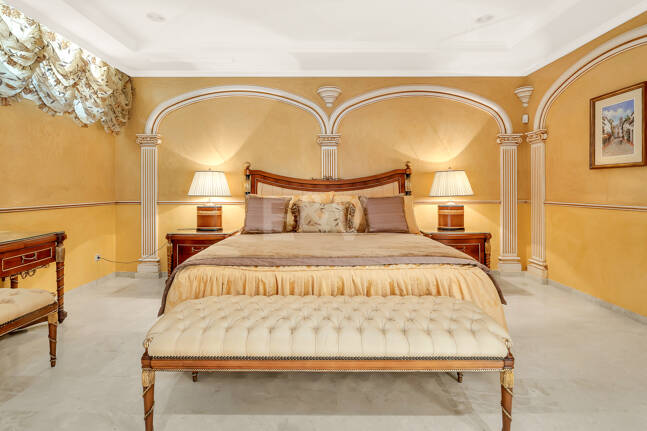 En flykting av lyx med medelhavselegans