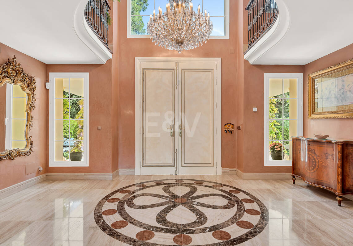 Refuge of Luxury with Mediterranean Elegance