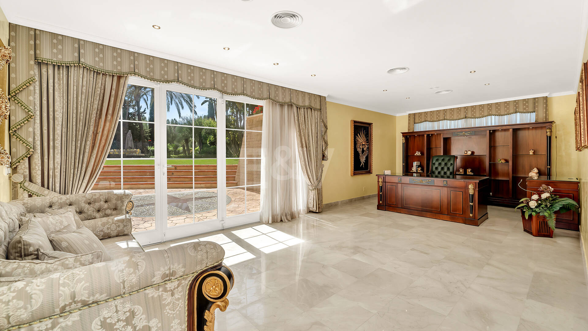 En flykting av lyx med medelhavselegans