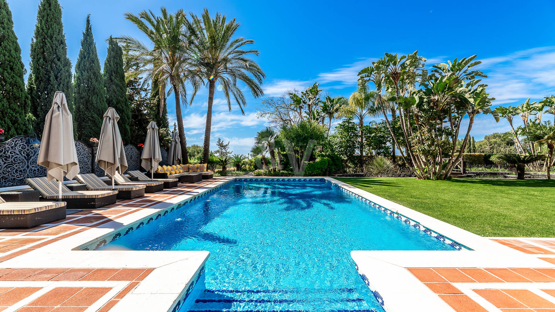 Un refugio de lujo con elegancia mediterránea en Sierra Blanca