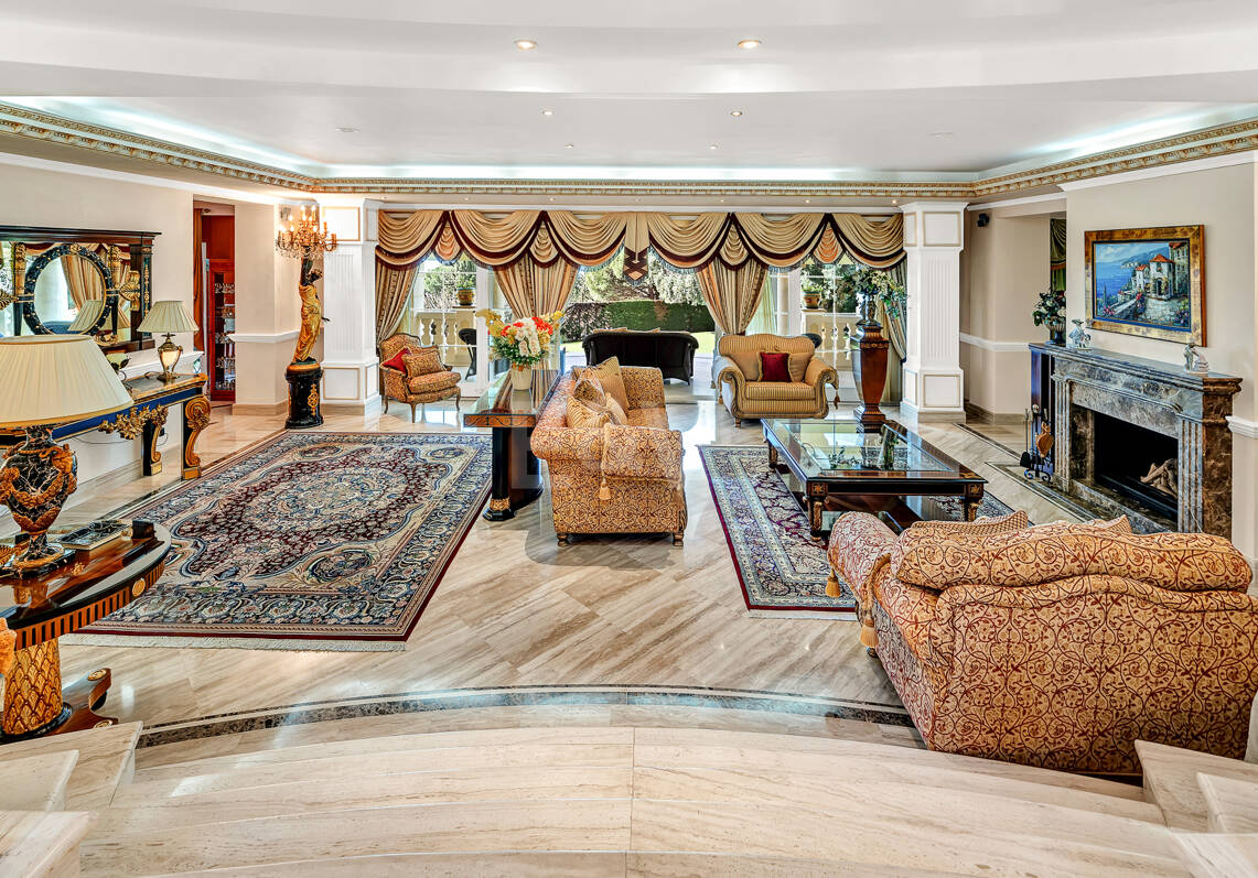 Refuge of Luxury with Mediterranean Elegance