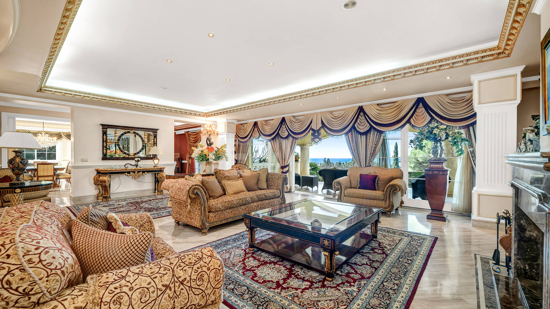 En flykting av lyx med medelhavselegans