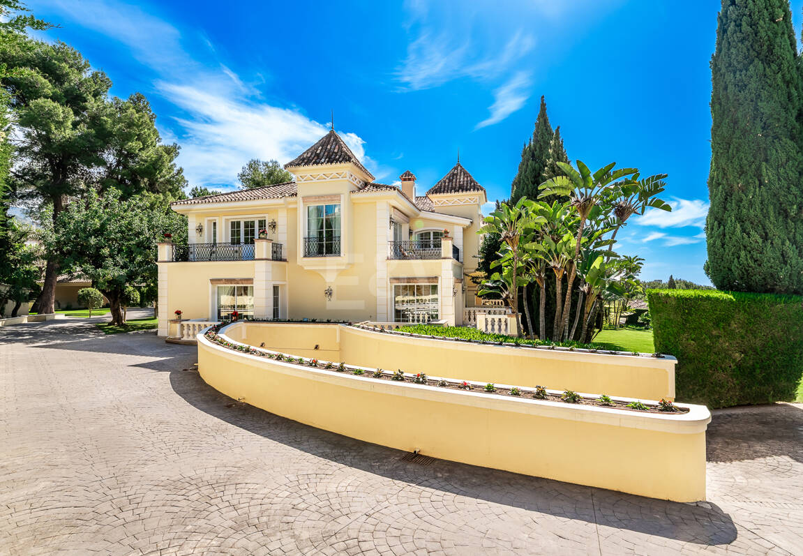 En flykting av lyx med medelhavselegans