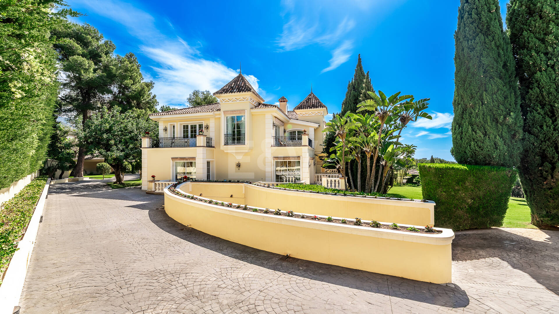 En flykting av lyx med medelhavselegans