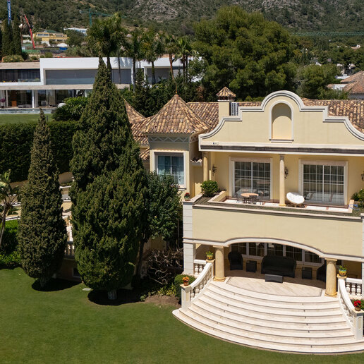 Magnificent Villa in Sierra Blanca with Breathtaking Sea Views