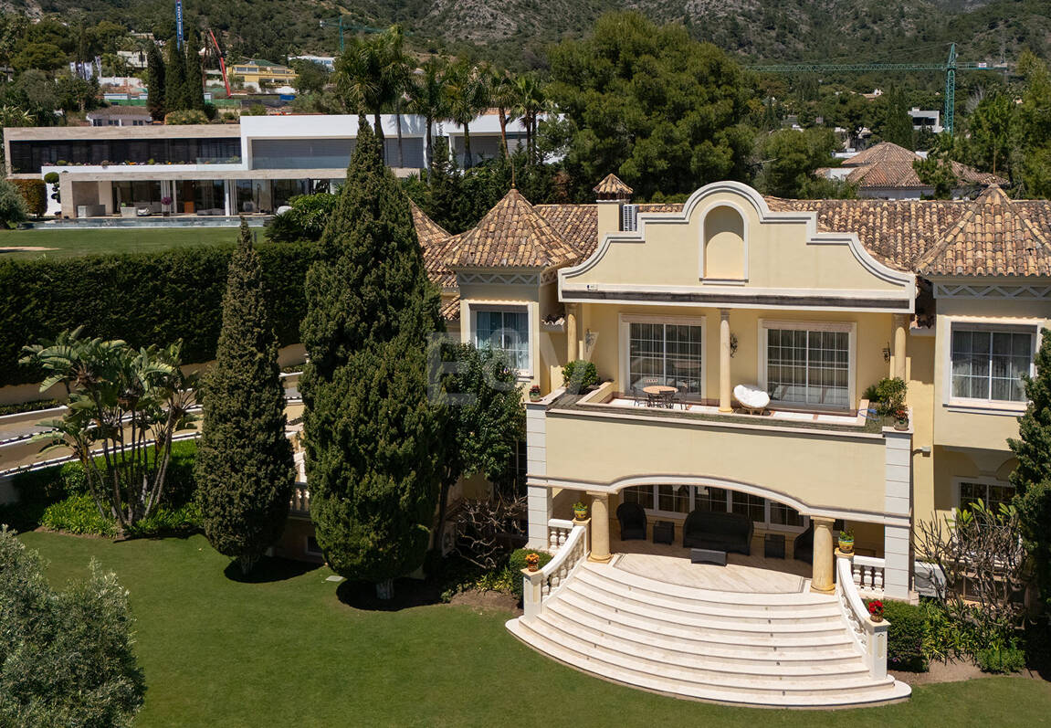 En flykting av lyx med medelhavselegans