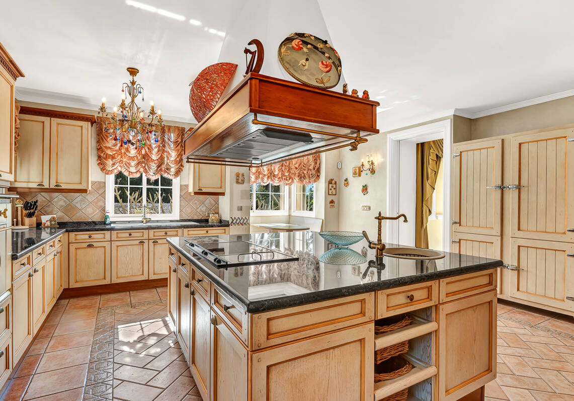 Refuge of Luxury with Mediterranean Elegance