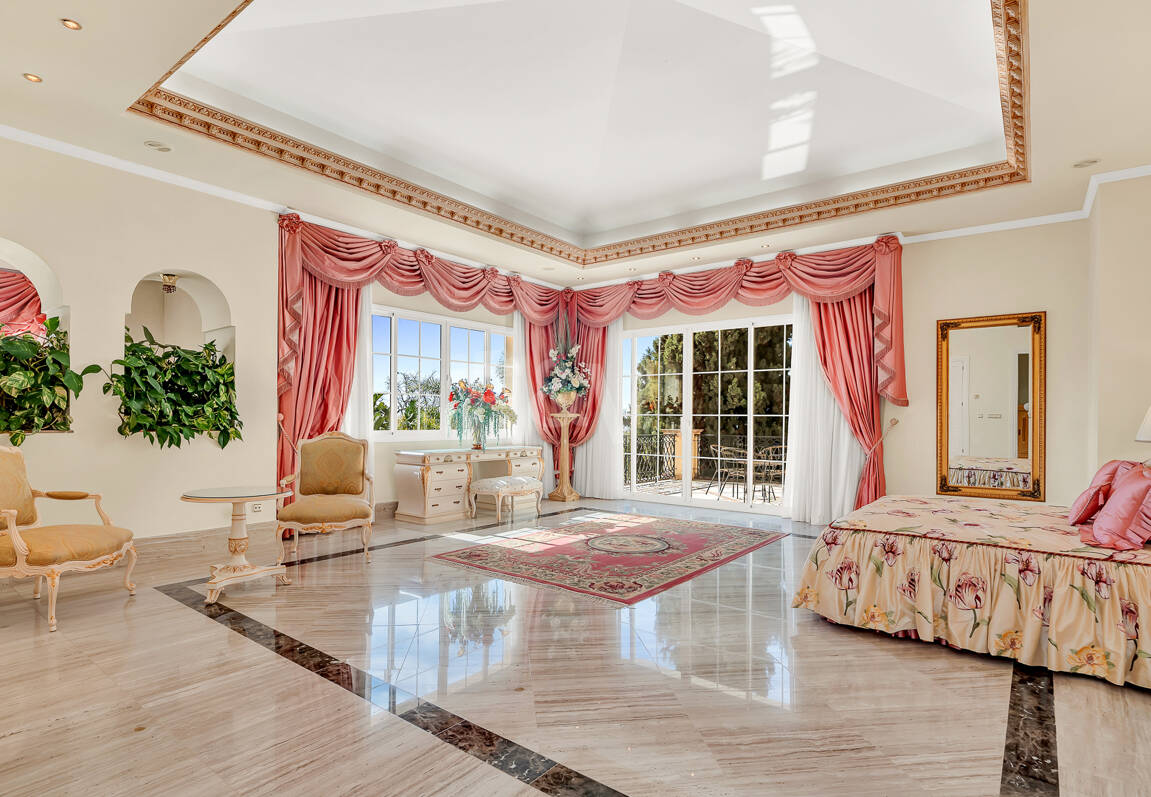 En flykting av lyx med medelhavselegans