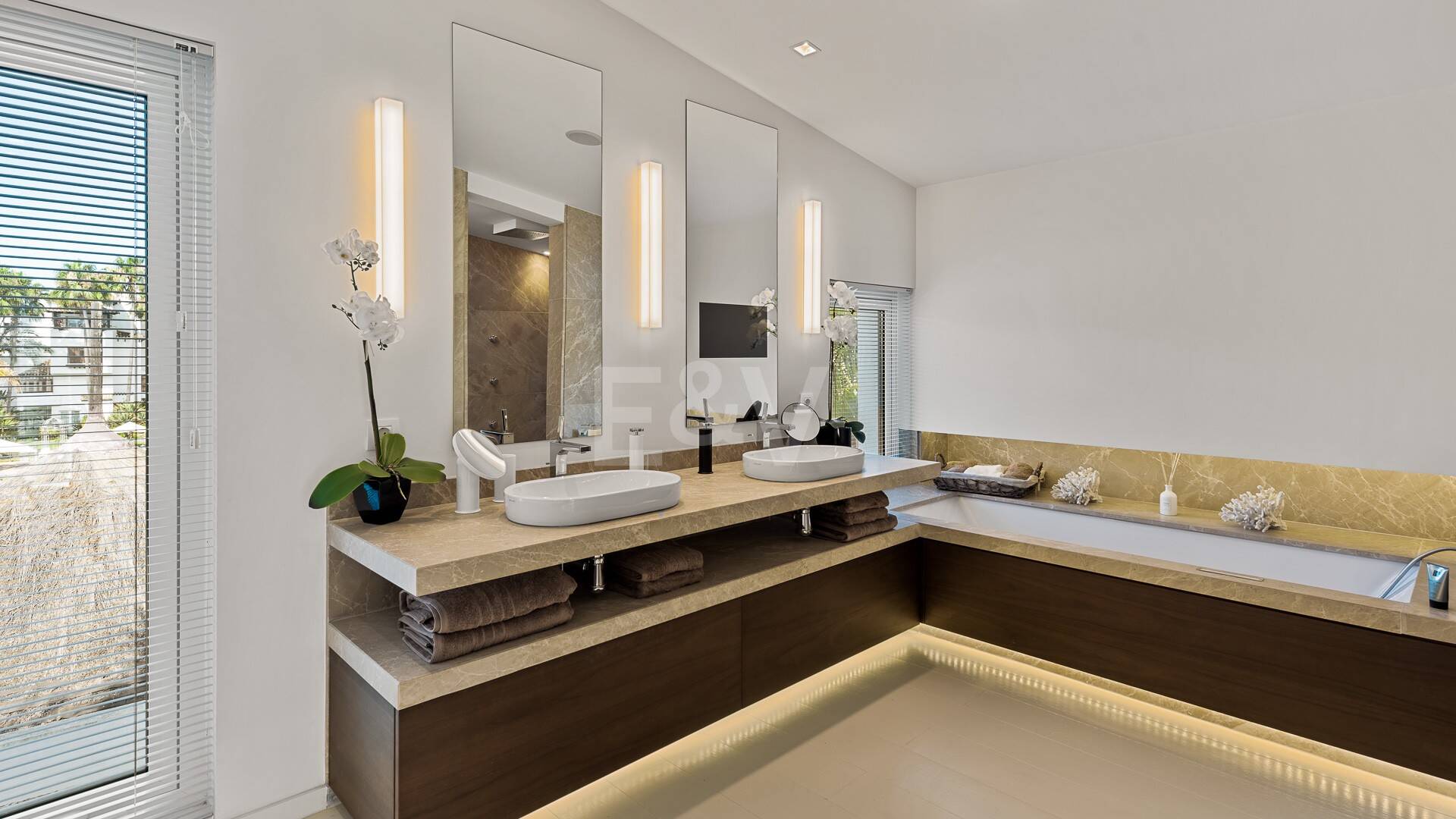 Second Line Beach Villa i Puente Romano