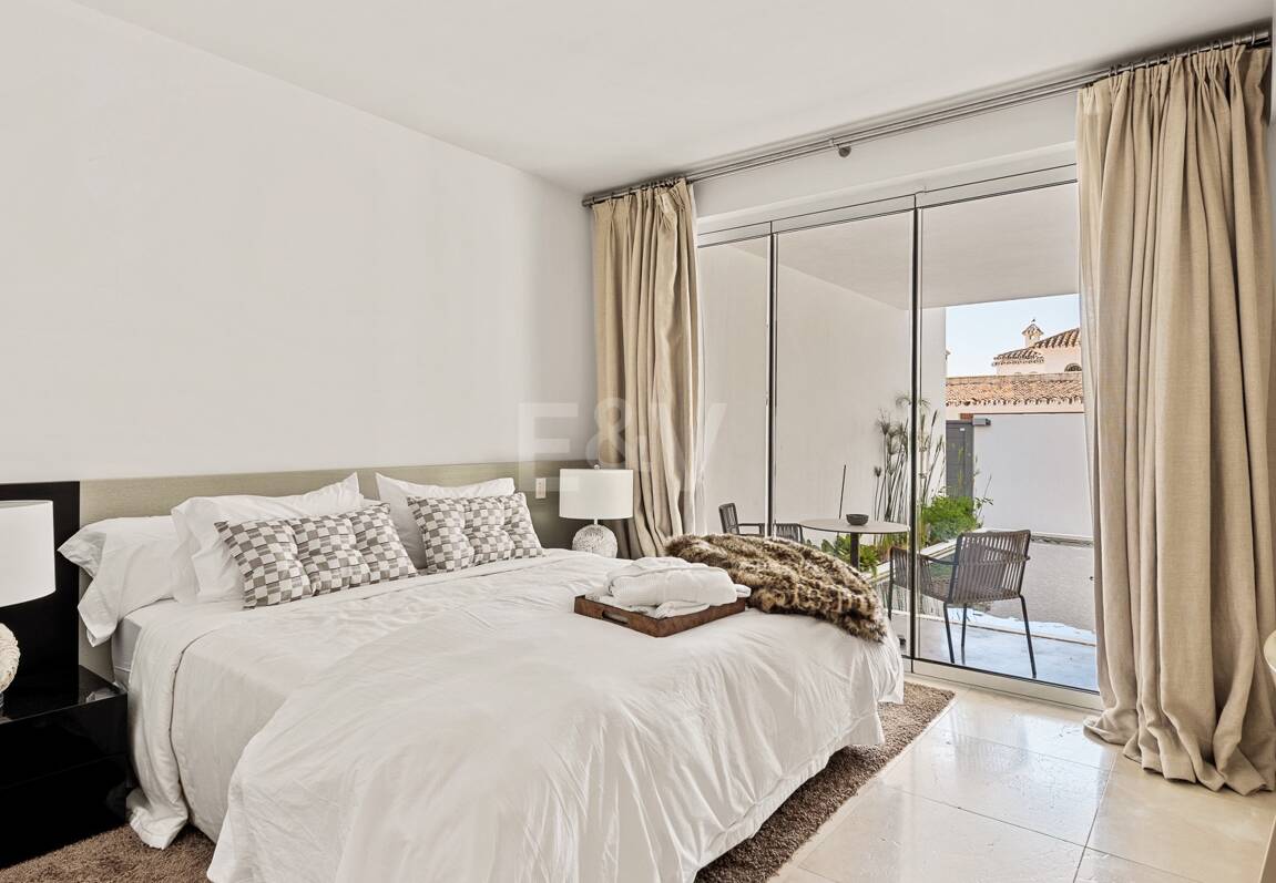 Second Line Beach Villa i Puente Romano