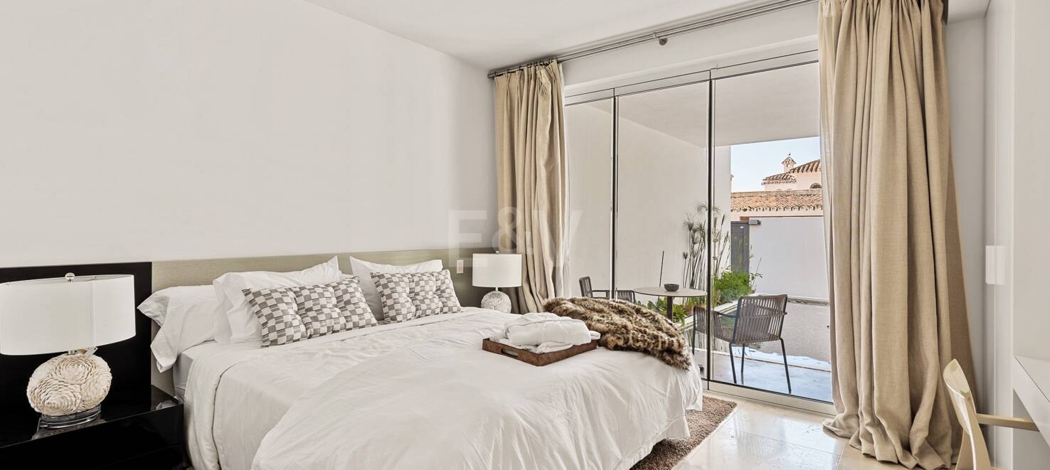 Second Line Beach Villa i Puente Romano
